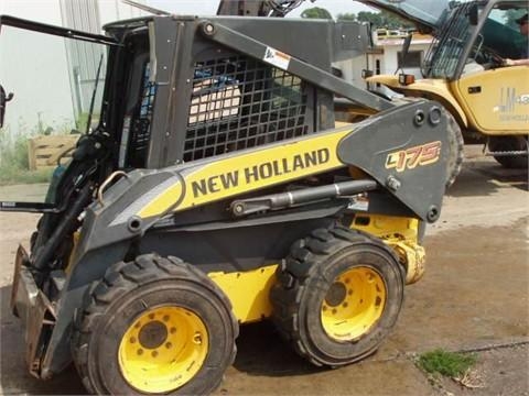 Minicargadores New Holland L175  importada a bajo costo Ref.: 1378498125412790 No. 3