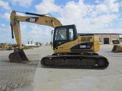 Excavadoras Hidraulicas Caterpillar 320DL  seminueva en venta Ref.: 1379172785740363 No. 4