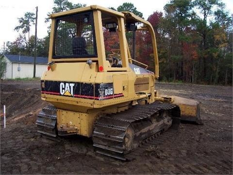 Tractores Sobre Orugas Caterpillar D3G  en buenas condiciones Ref.: 1379631773093912 No. 3