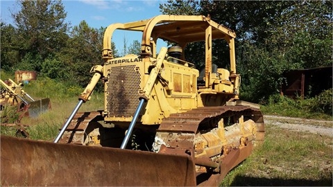 Dozers/tracks Caterpillar D6C