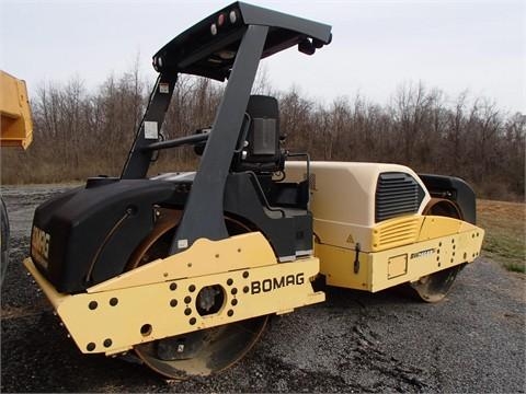 Compactadora Vibratoria Bomag BW266AD-4