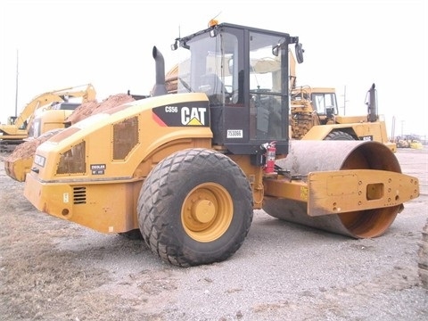 Compactadora Vibratoria Caterpillar CS56  usada a la venta Ref.: 1380204119567272 No. 3