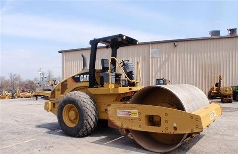 Compactadora Vibratoria Caterpillar CS56  de segunda mano en vent Ref.: 1380218034808283 No. 4