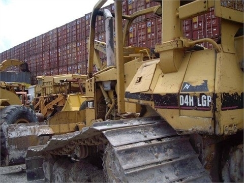 Tractores Sobre Orugas Caterpillar D4H  de medio uso en venta Ref.: 1381270543983194 No. 4