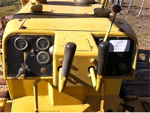 Tractores Sobre Orugas Caterpillar D6D  seminueva en perfecto est Ref.: 1382196781521910 No. 4