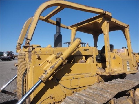 Tractores Sobre Orugas Caterpillar D6D  de medio uso en venta Ref.: 1382468288967382 No. 3