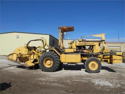 Pavimentadoras Bomag MPH100