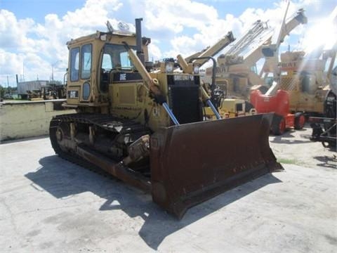 Dozers/tracks Caterpillar D6E