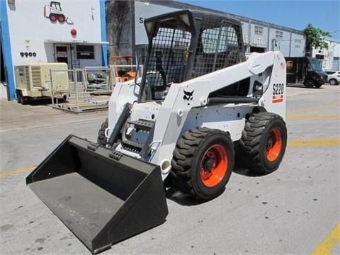 Minicargadores Bobcat S220  importada a bajo costo Ref.: 1384452887968513 No. 3