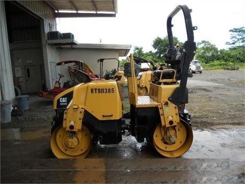 Vibratory Compactors Caterpillar CB-224E