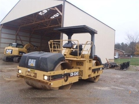 Compactadora Vibratoria Caterpillar CB-534C  en venta Ref.: 1385232955307947 No. 3