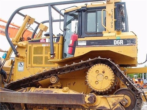 Dozers/tracks Caterpillar D6R