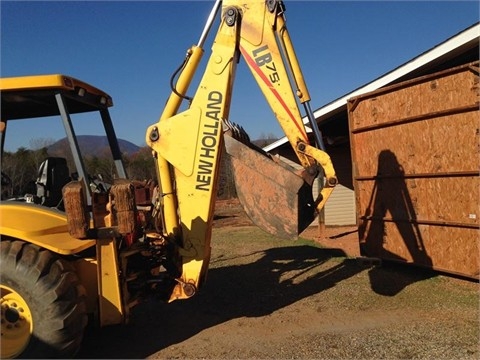 NEW HOLLAND Modelo LB75 importada a bajo costo Ref.: 1386389069195083 No. 3