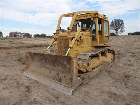 Tractores Sobre Orugas Caterpillar D6D