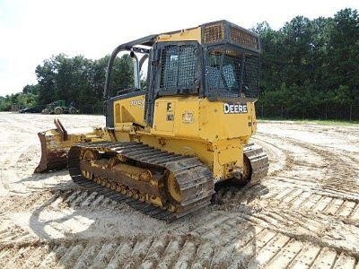 DEERE 700J de medio uso en venta Ref.: 1386902143950459 No. 3