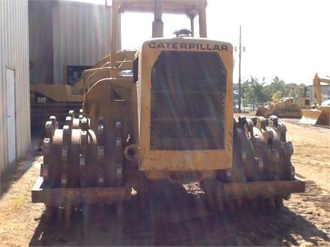 Compactadoras Suelos Y Rellenos Caterpillar 815