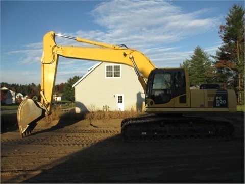  Komatsu PC200 en venta, usada Ref.: 1387406152358377 No. 3