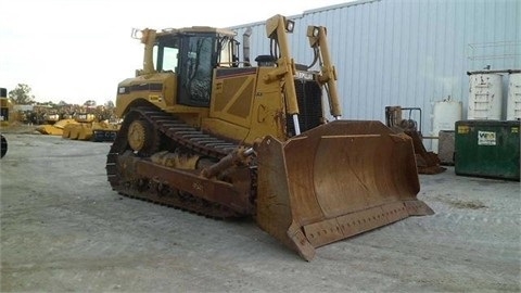 Dozers/tracks Caterpillar D8T