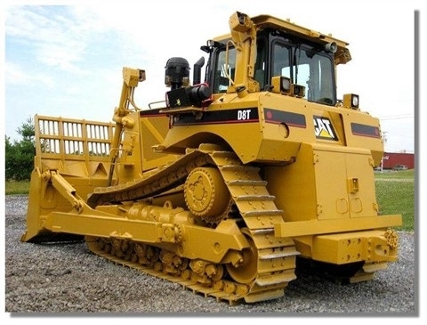 Dozers/tracks Caterpillar D8T