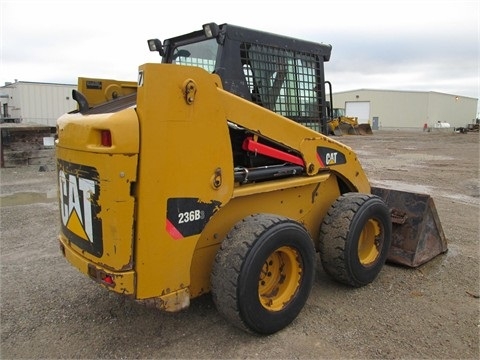 Minicargadores Caterpillar 236B