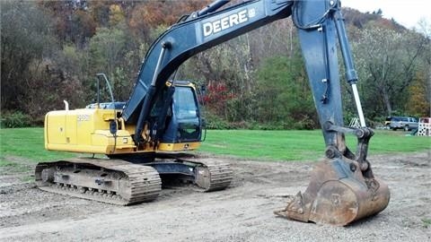  Deere 200D LC importada a bajo costo Ref.: 1388096275694963 No. 2