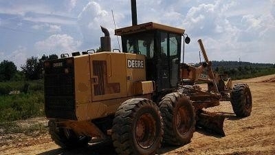  Deere 772CH de segunda mano a la venta Ref.: 1389052175083414 No. 2