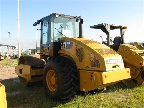 Compactadora Vibratoria Caterpillar CS56