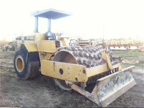 Caterpillar CP-563C de medio uso en venta Ref.: 1389284994792844 No. 4