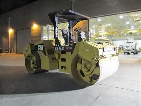  Caterpillar CB-564D de segunda mano a la venta Ref.: 1389293812131960 No. 4