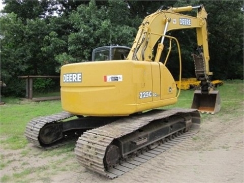  Deere 225C de medio uso en venta Ref.: 1389300694491806 No. 2