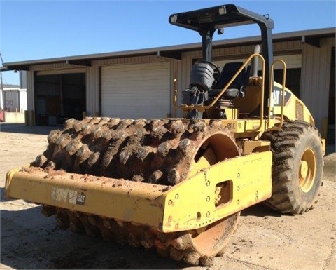 Compactadoras Suelos Y Rellenos Caterpillar CP56