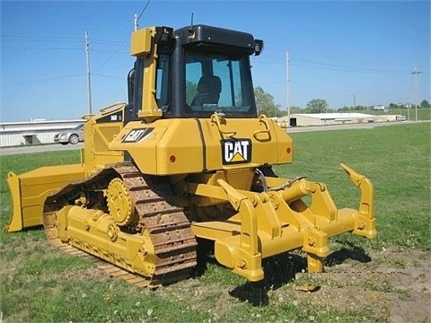 CATERPILLAR D6N usada en buen estado Ref.: 1390877614063469 No. 2