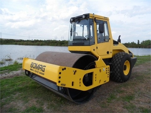  Bomag BW211D usada a buen precio Ref.: 1390925859345716 No. 4