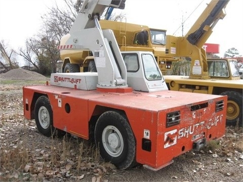 GRUAS SHUTTLELIFT 3330FL en buenas condiciones Ref.: 1390941104570059 No. 3