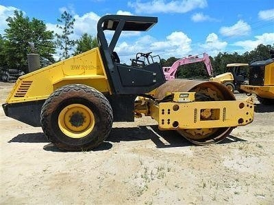  Bomag BW211D usada a la venta Ref.: 1390941954707892 No. 3