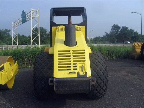  Bomag BW211D seminueva en venta Ref.: 1390943024615403 No. 2