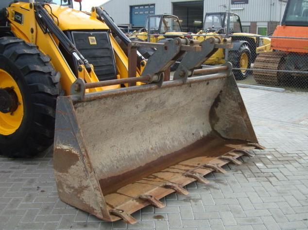  Jcb 4CX seminueva en perfecto estado Ref.: 1390999503817431 No. 4