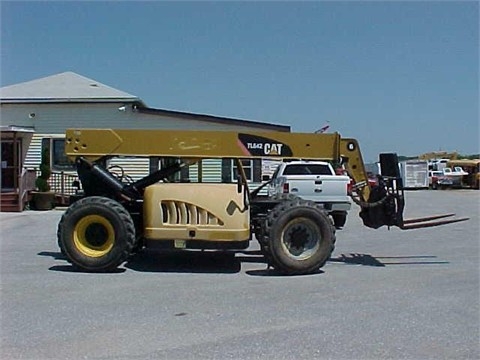 Telehandler Caterpillar TL642