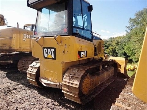  Caterpillar D4K de medio uso en venta Ref.: 1391193369561829 No. 2