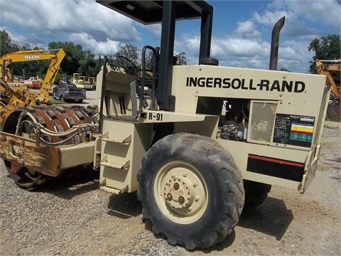 Compactadoras Suelos Y Rellenos Ingersoll-rand SD70F