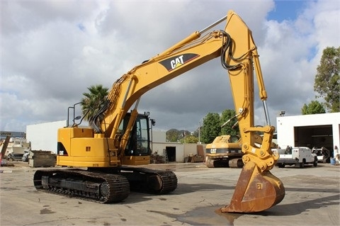  Caterpillar 321C de segunda mano en venta Ref.: 1391640686217138 No. 2