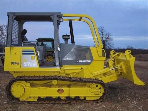  Komatsu D37E seminueva en perfecto estado Ref.: 1392140525375032 No. 3