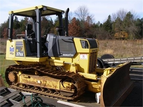 Tractores Sobre Orugas Komatsu D37E