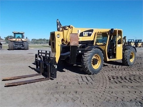 Montacargas Caterpillar TL1255