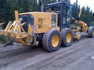 Motor Graders Komatsu GD655