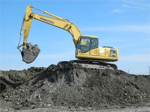  Komatsu PC200 seminueva en venta Ref.: 1392316436725489 No. 4