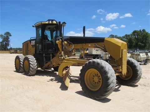 Motoconformadoras Caterpillar 12M