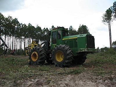 FORESTALES DEERE Modelo 643K  usada a buen precio Ref.: 1392746461355191 No. 3