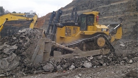 Dozers/tracks Caterpillar D11T