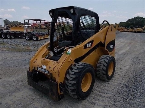  Caterpillar 246 C en buenas condiciones Ref.: 1393369682019115 No. 4